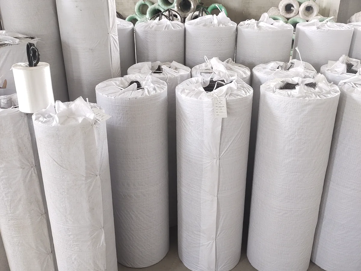 Stainless steel crimped wire mesh roll - mining screening and decorative use