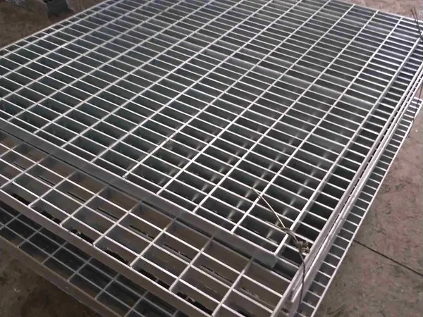 Heavy load steel grating panel for industrial platform with forklift traffic