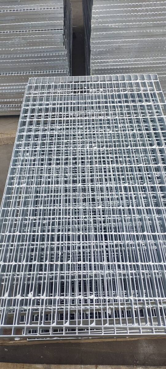 Hot dip galvanized steel grating drain cover panel for municipal drainage from the Anping factory