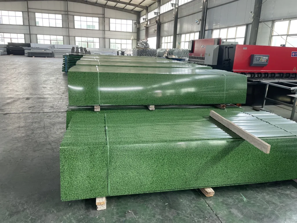 Temporary construction fence panel production in Anping factory