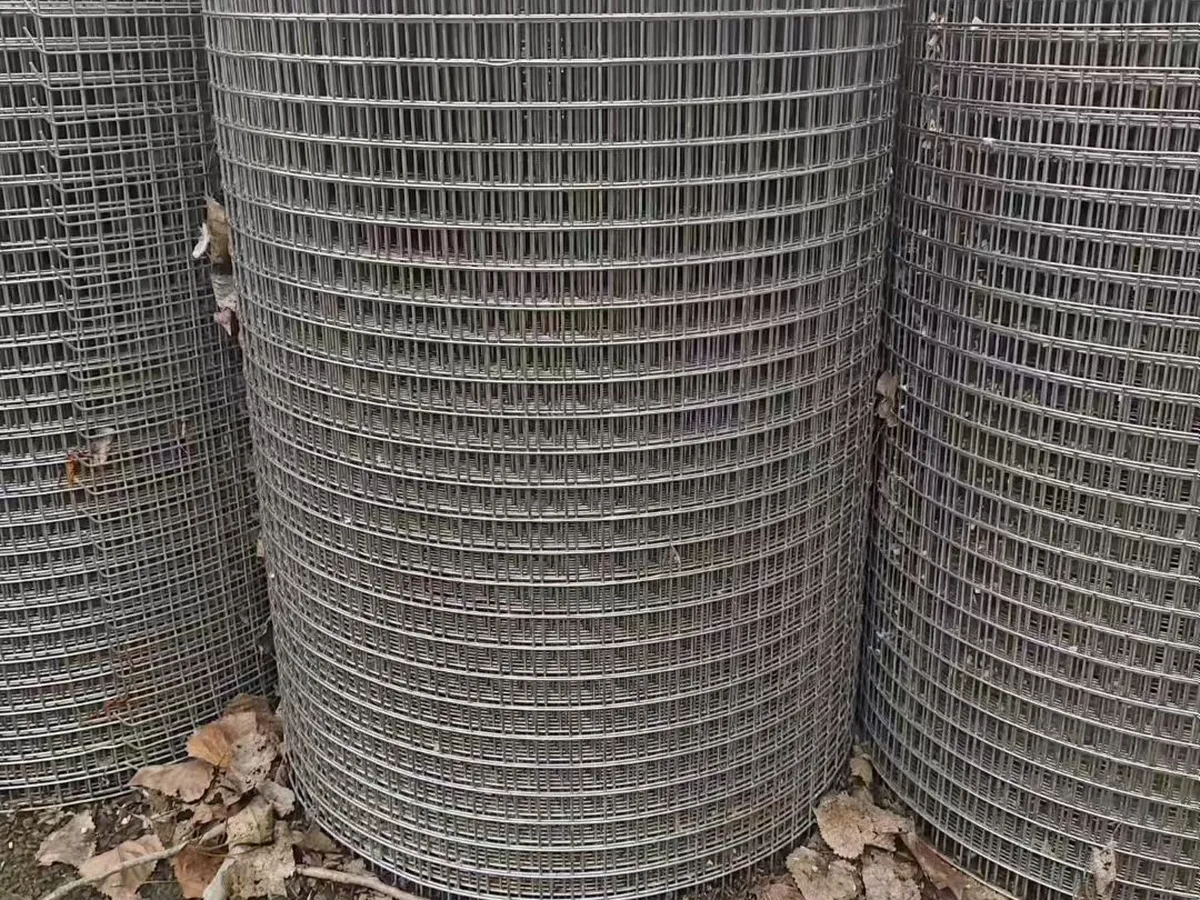 Stainless steel welded mesh panels stacked at the Anping factory ready for export