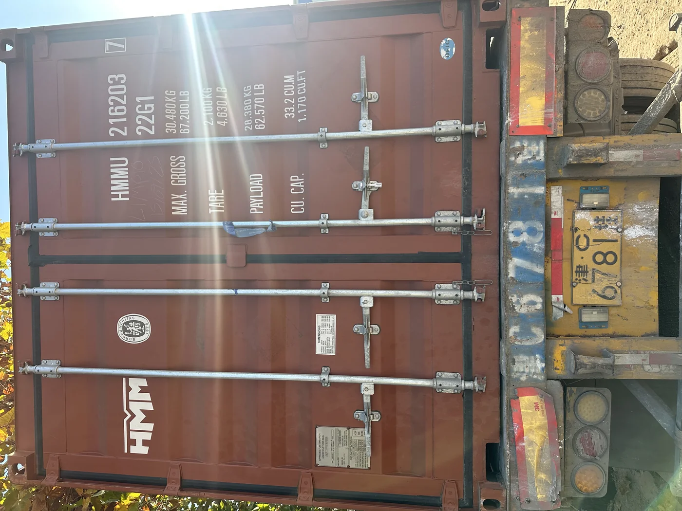 Anping Hand in Hand workshop — container rear closed after loading, workshop container-ready shipment